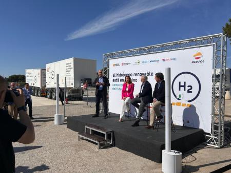 acto electrolinera el cisne